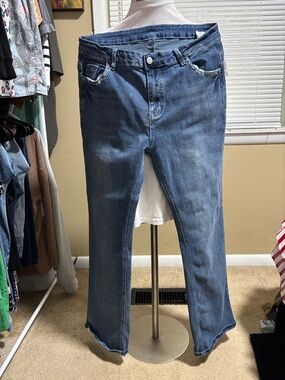 Source Unknown Women’s Boot Cut Jeans - Blue Denim